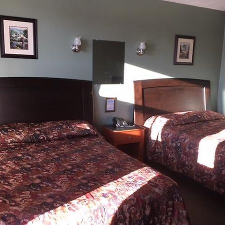 Modern Motel Thunder Bay Exterior photo